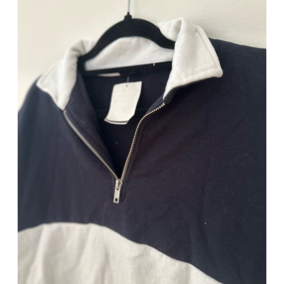 J. Galt Rugby Stripe Quarter-Zip Sweatshirt One-Size - Picture 6 of 12